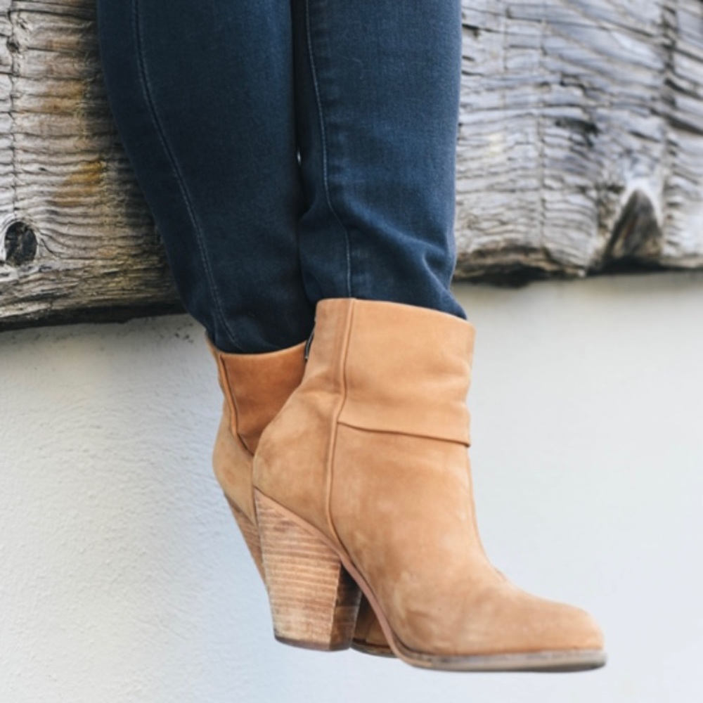 Vince Camuto Hadley Boot Sand Nubuck 8.5